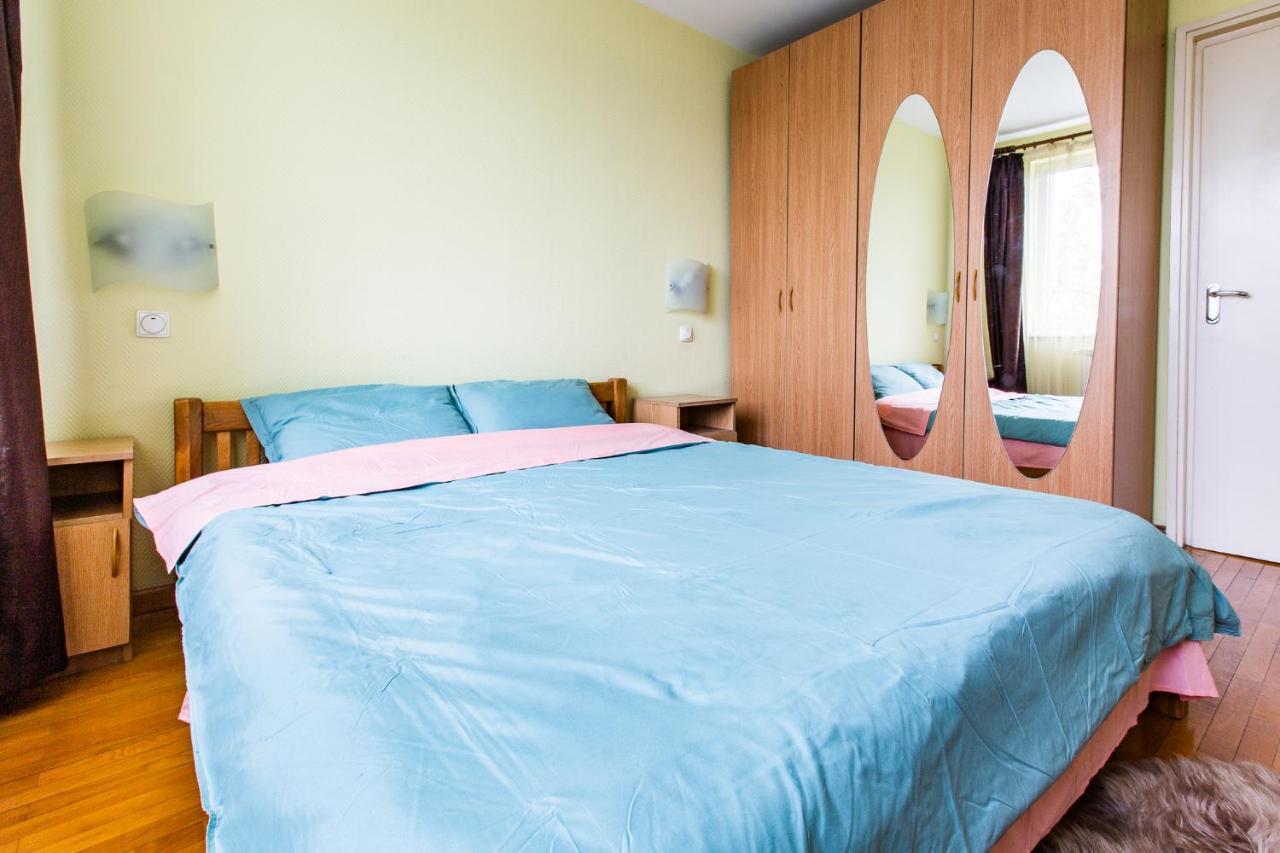 Cozy Apartment Bucarest Esterno foto