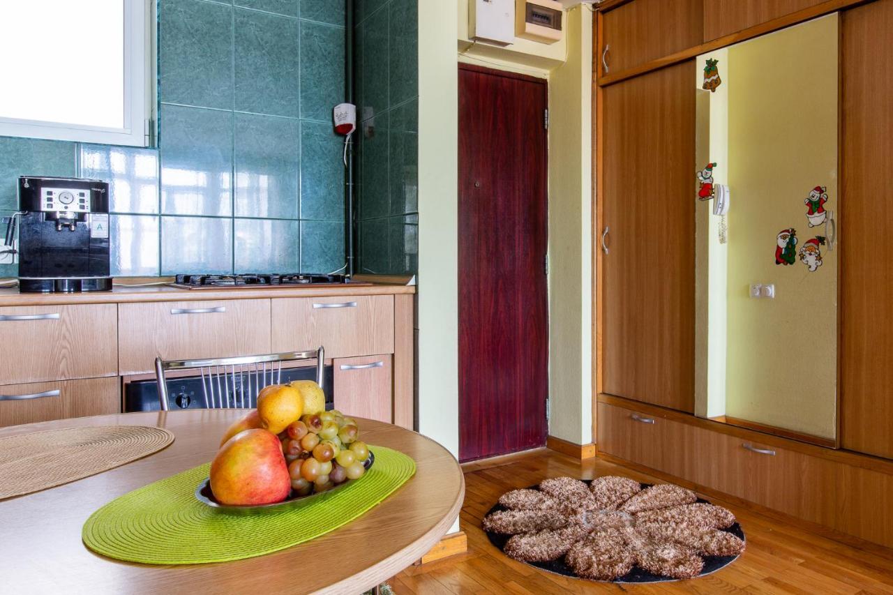 Cozy Apartment Bucarest Esterno foto